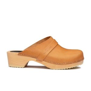 New Swedish Hasbeen Husband Clogs